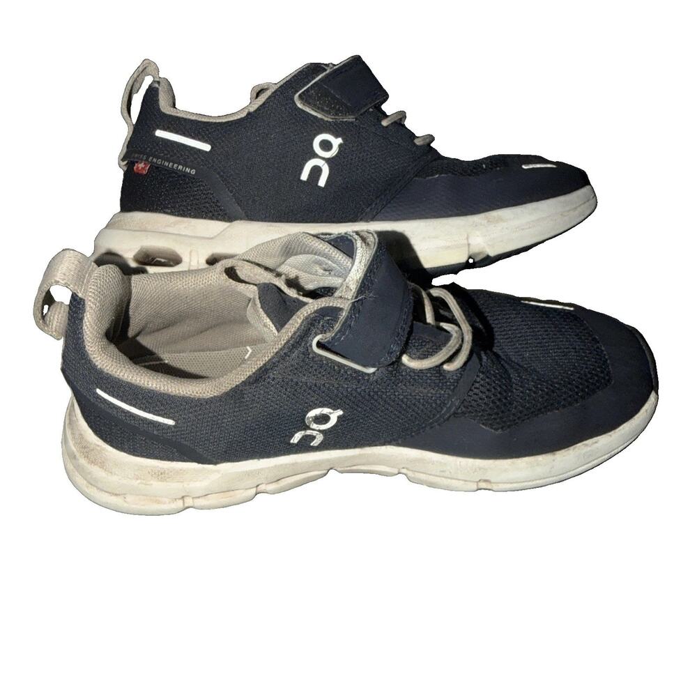 Kids ON CLOUD Cloud Play Midnight/White Running Shoes Size 13 (srs2)